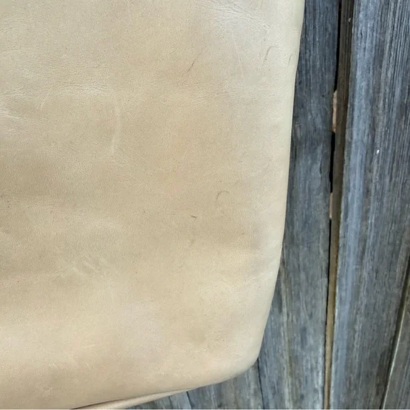 Able Selam 100% Leather Tote in Pebble 3 Deep Pockets Better with Age - Picture 10 of 11